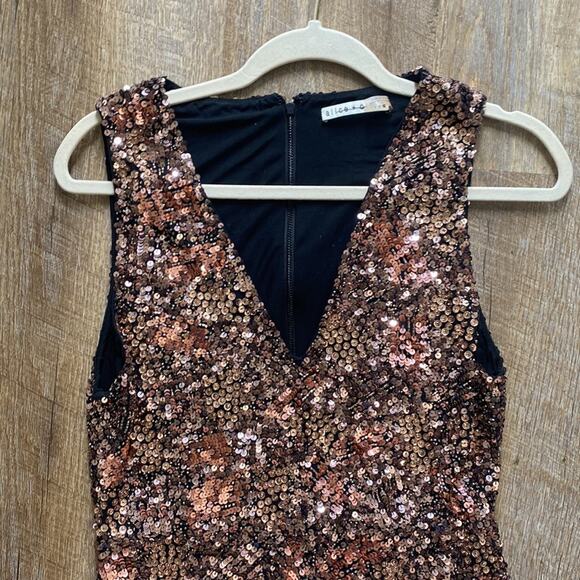 Alice Olivia Natalie Embroidered Sequin Midi Dress Size 10 - Picture 5 of 11